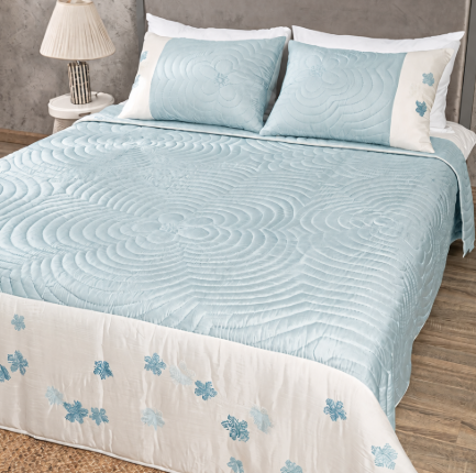 "Phao Hoa" FIREWORKS EMBROIDERED QUILT SET